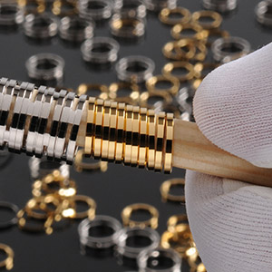 Diamantgedrehte Messingteile mit anschließender Gold-und Platin-Beschichtung