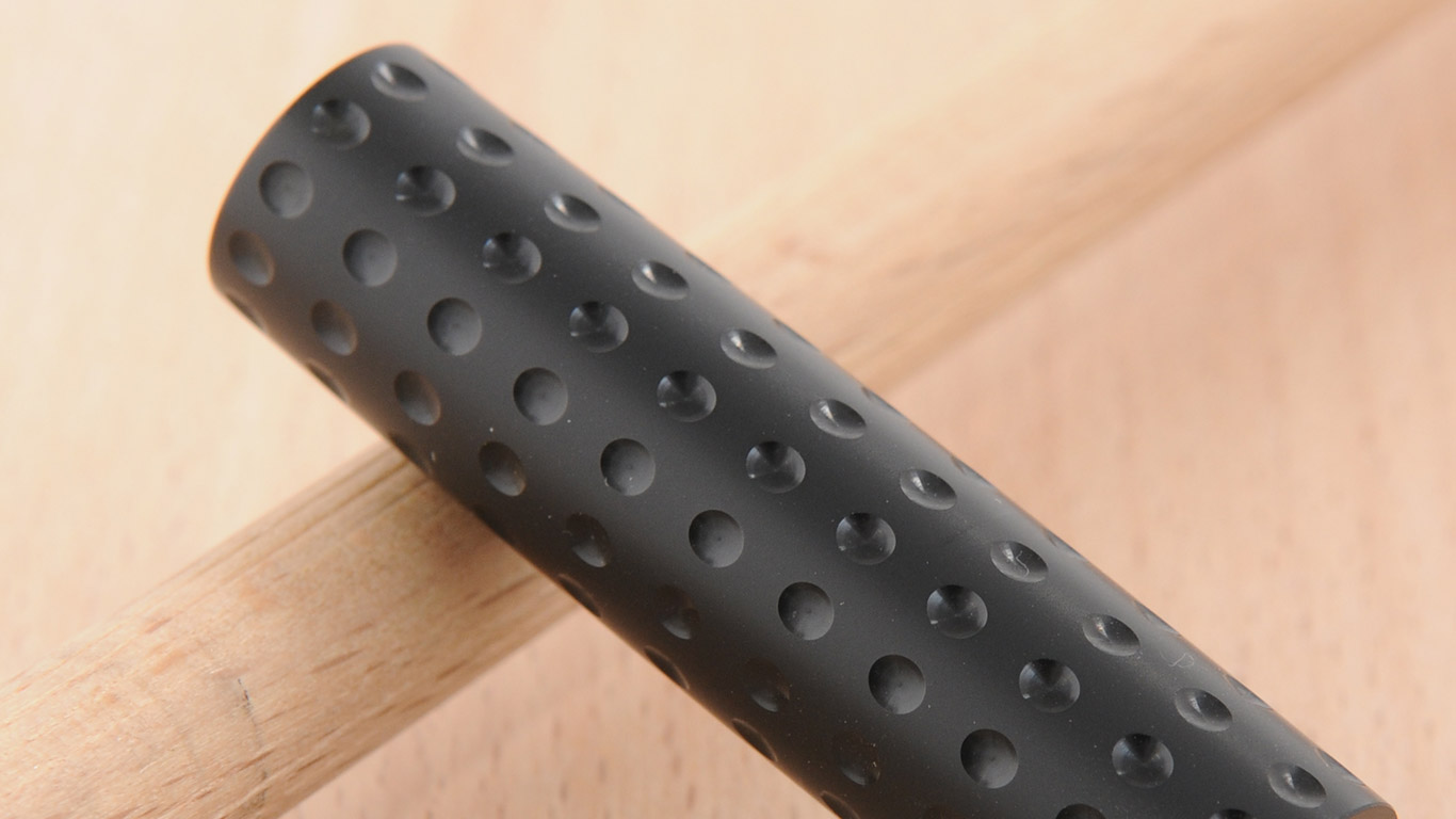Black-chromium-coating on sleeves, anti –reflective layer and deep black with high hardness